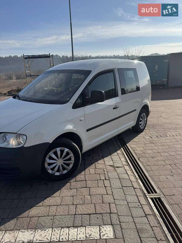 Volkswagen Caddy (2005)