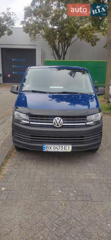 Volkswagen Caravelle (2016)