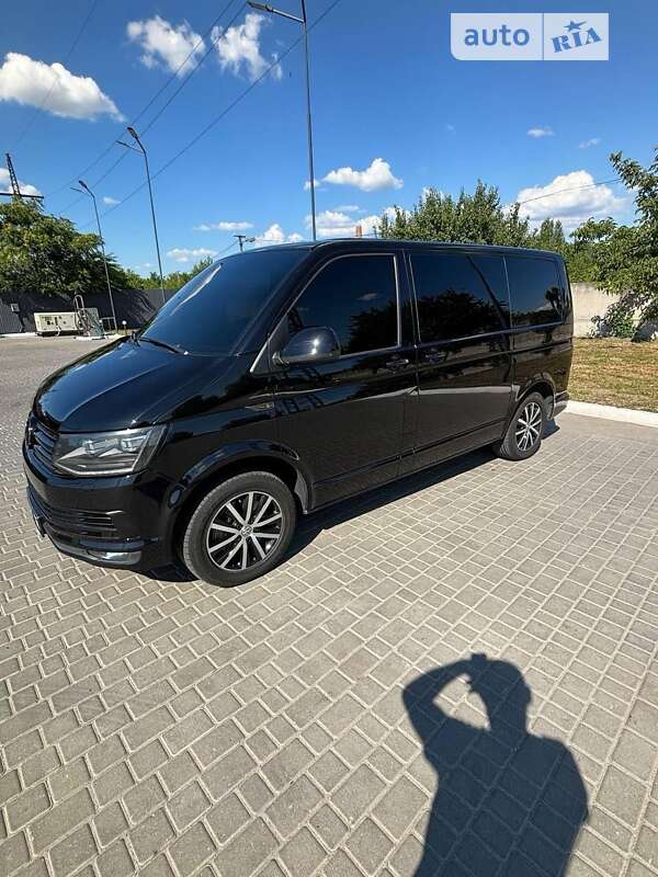 Volkswagen Caravelle (2017)