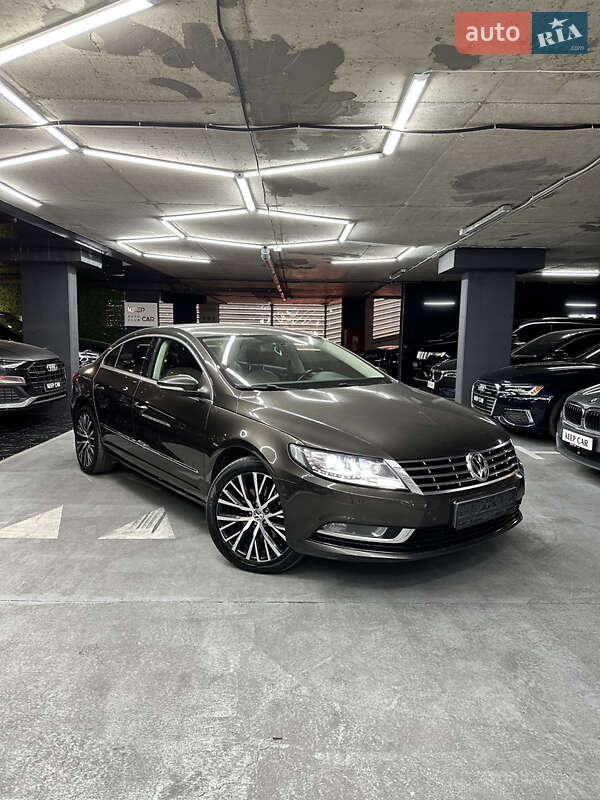 Volkswagen Cc - passat cc (2013)