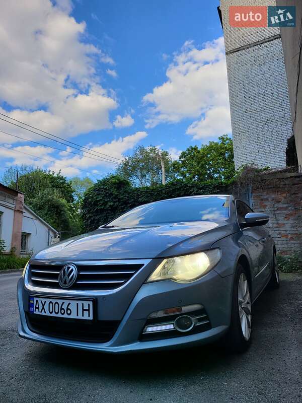 Volkswagen Cc - passat cc (2010)