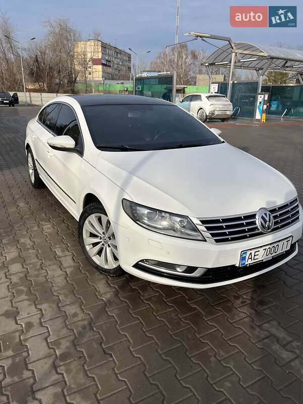 Volkswagen Cc - passat cc (2013)