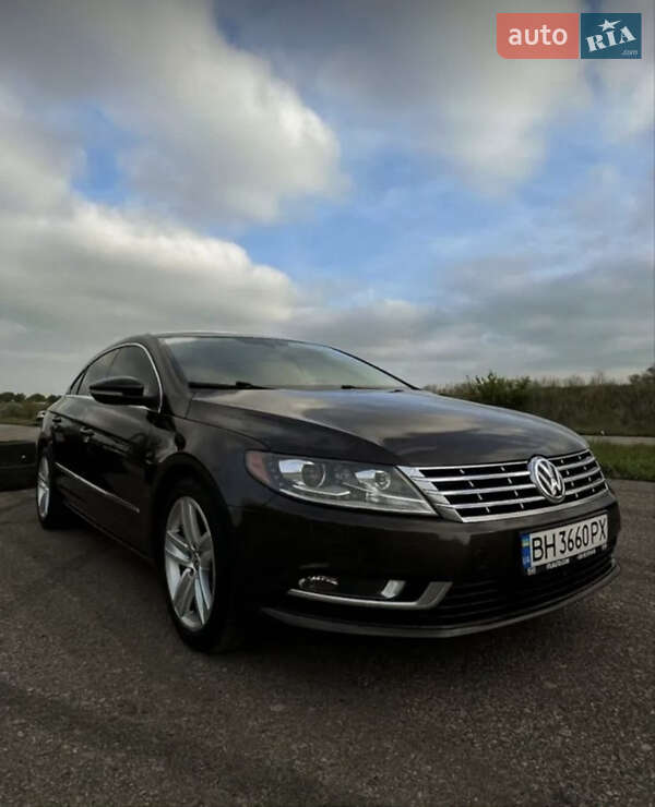 Volkswagen Cc - passat cc (2013)