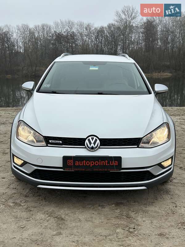 Volkswagen Golf alltrack (2016)