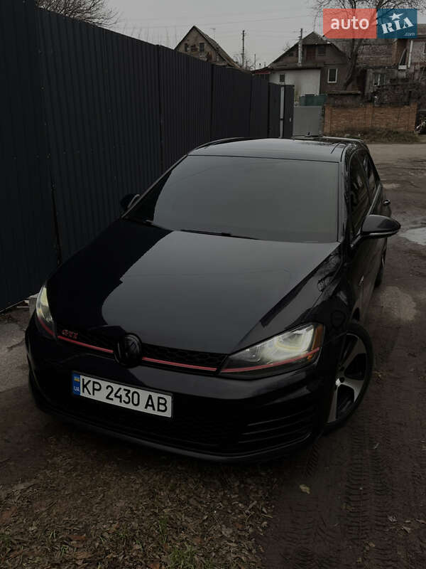 Volkswagen Golf gti (2016)