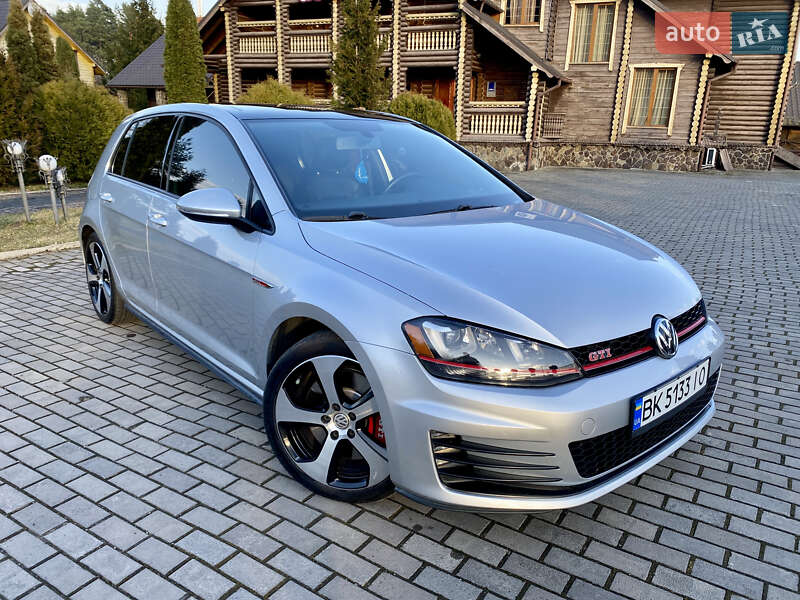 Volkswagen Golf gti (2015)