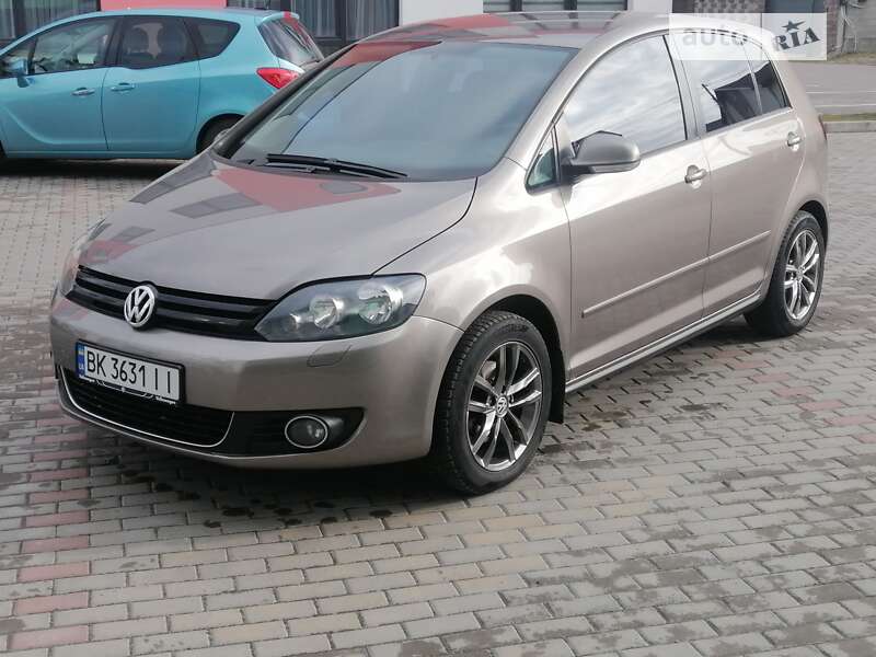 Volkswagen Golf plus (2011)