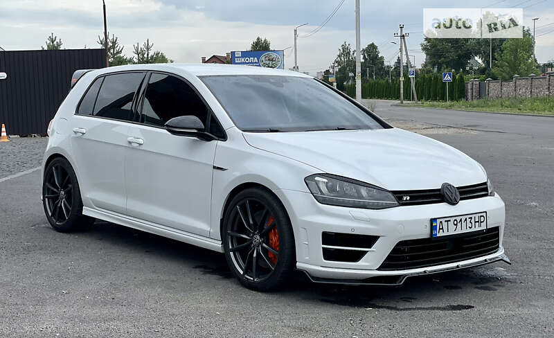 Volkswagen Golf r (2016)