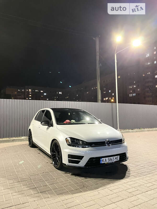 Volkswagen Golf r (2017)