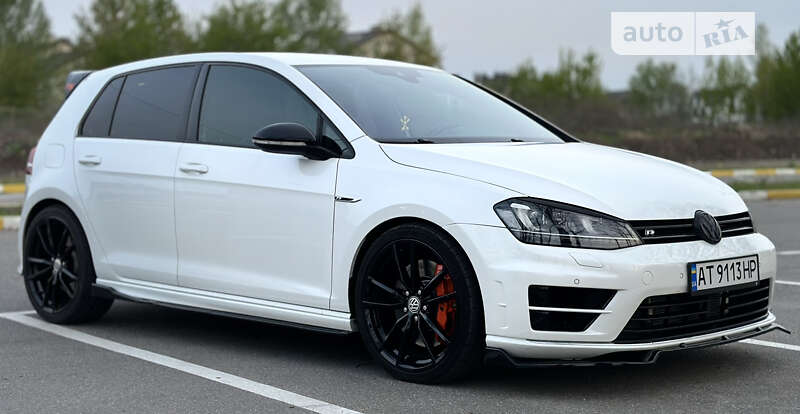 Volkswagen Golf r (2016)