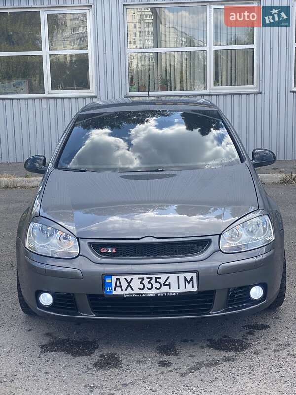 Volkswagen Golf (2008)