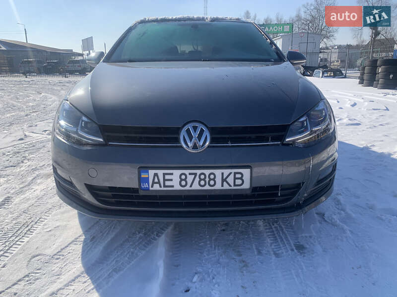 Volkswagen Golf (2014)