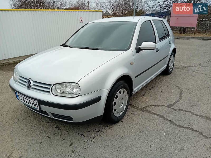 Volkswagen Golf (1998)