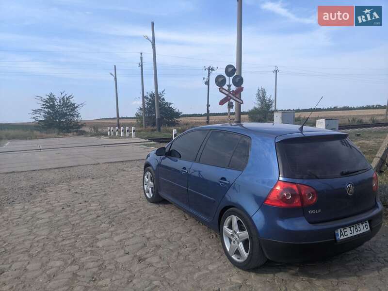 Volkswagen Golf (2007)