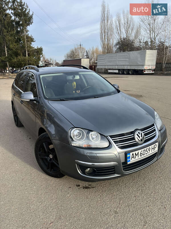 Volkswagen Golf (2008)
