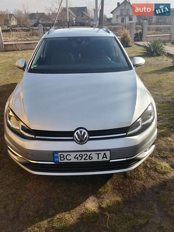 Volkswagen Golf (2018)