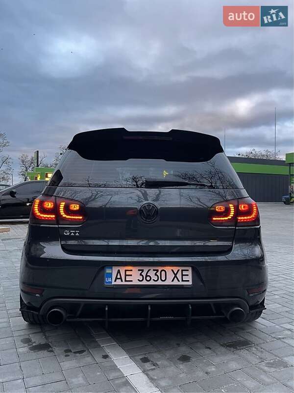 Volkswagen Golf (2011)