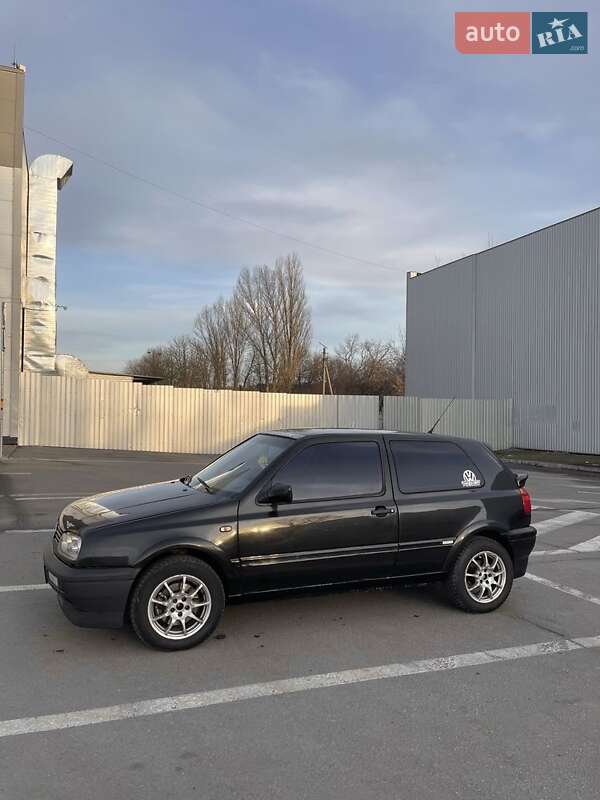 Volkswagen Golf (1994)
