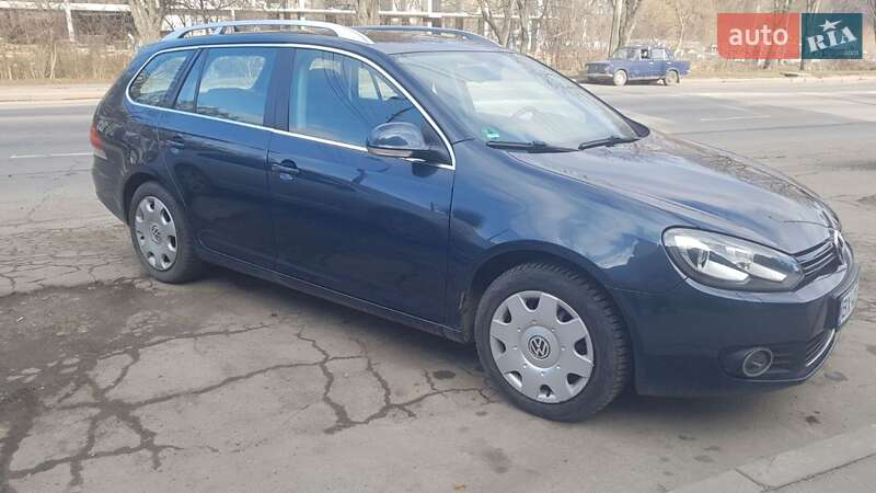 Volkswagen Golf (2010)