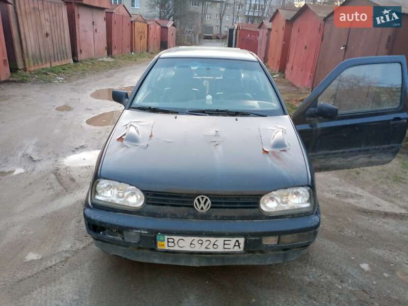 Volkswagen Golf (1997)