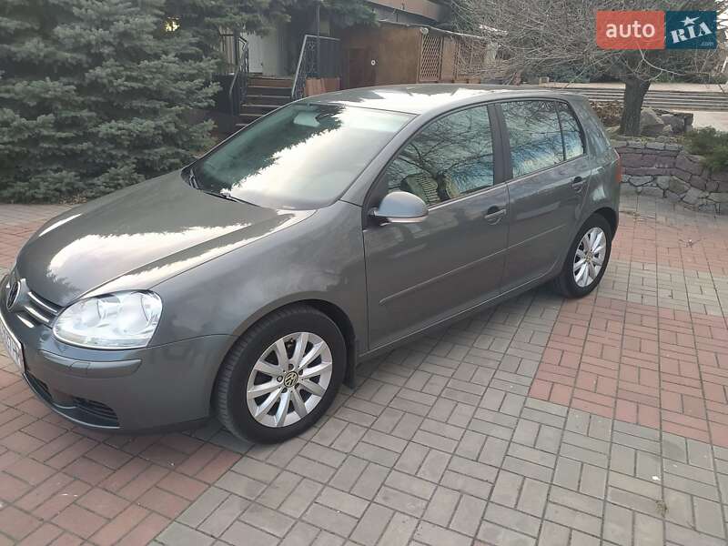 Volkswagen Golf (2008)