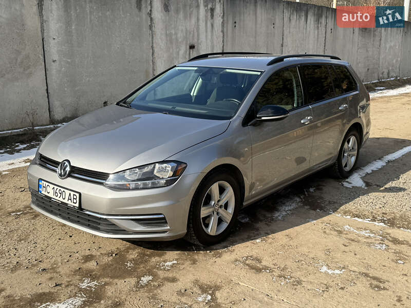 Volkswagen Golf (2019)