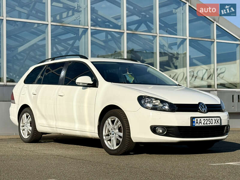 Volkswagen Golf (2012)
