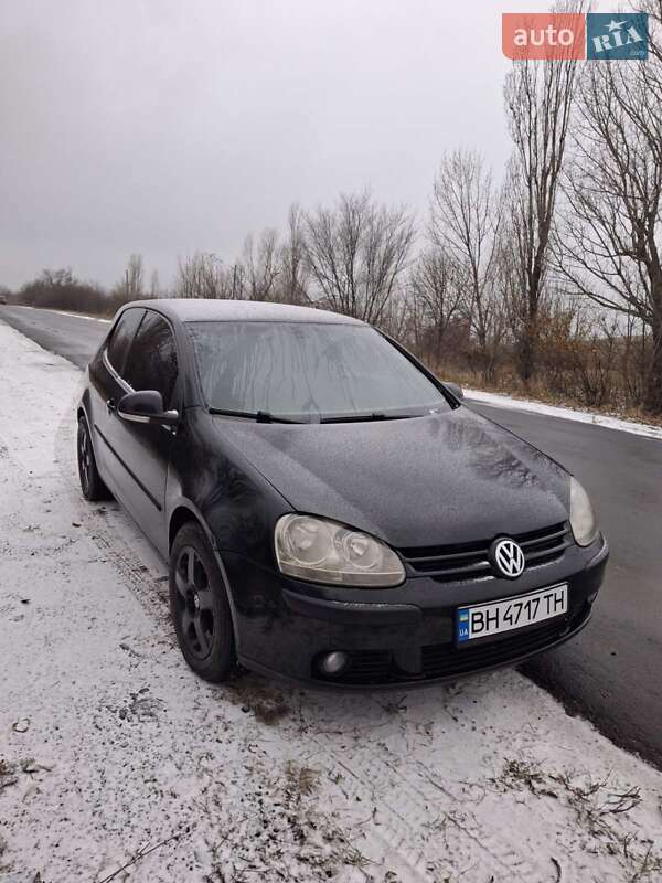 Volkswagen Golf (2006)