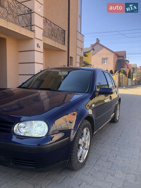 Volkswagen Golf (2001)