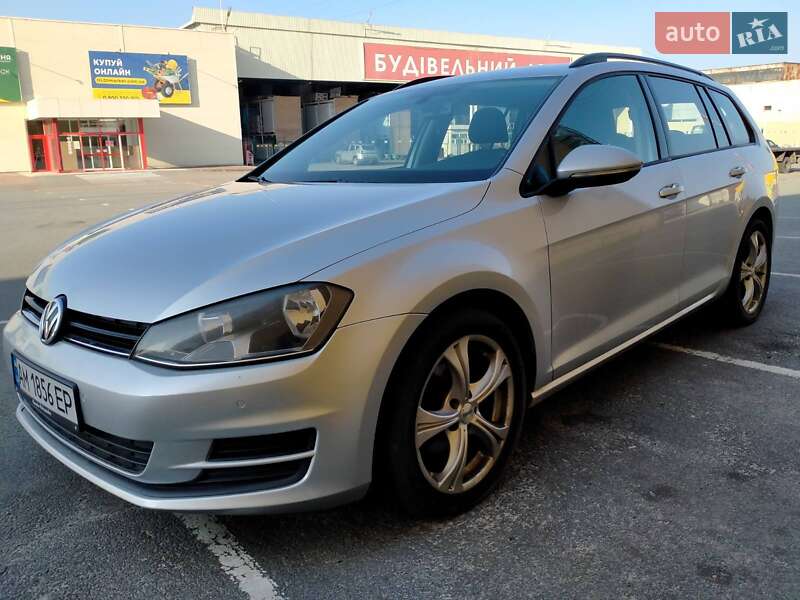 Volkswagen Golf (2014)