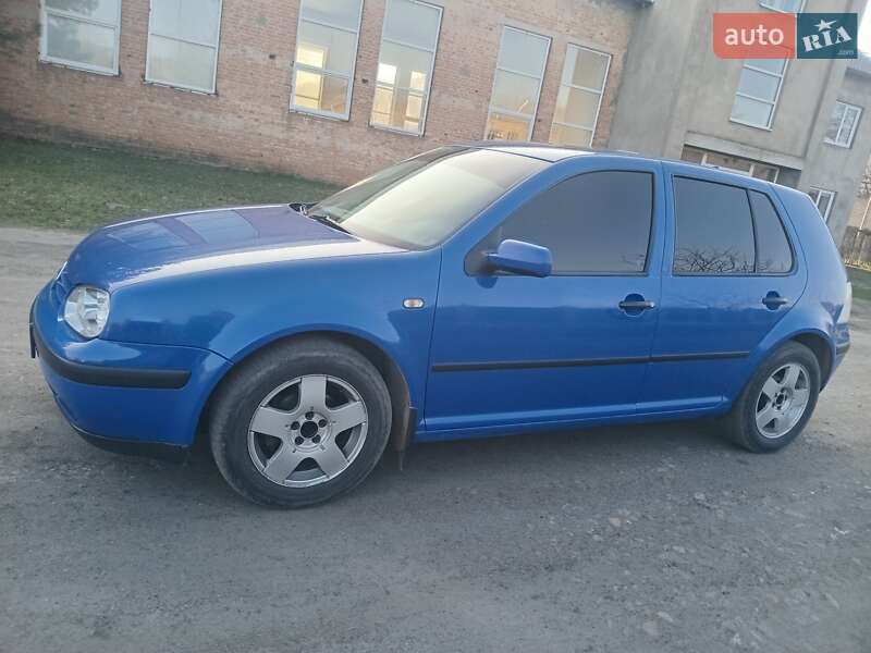 Volkswagen Golf (1998)