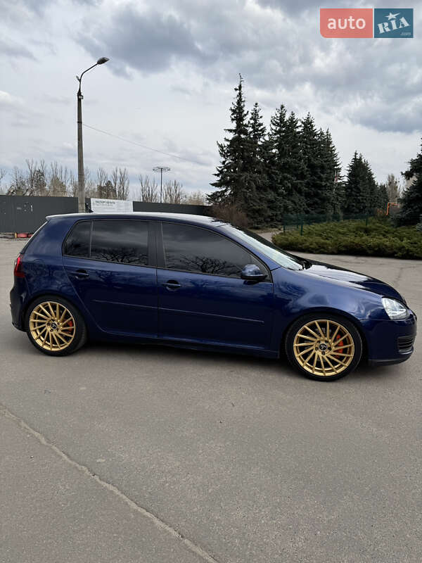 Volkswagen Golf (2006)