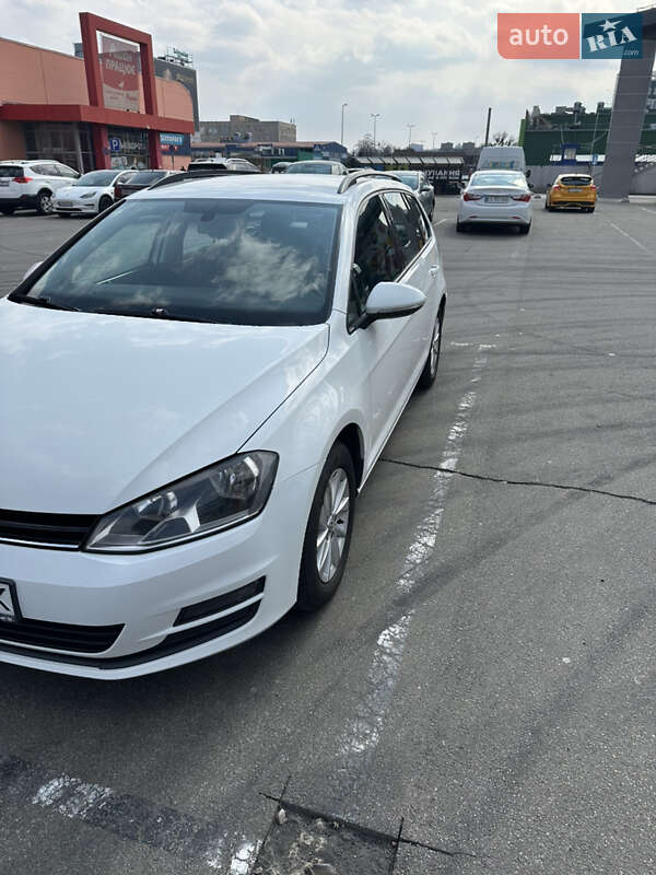 Volkswagen Golf (2015)