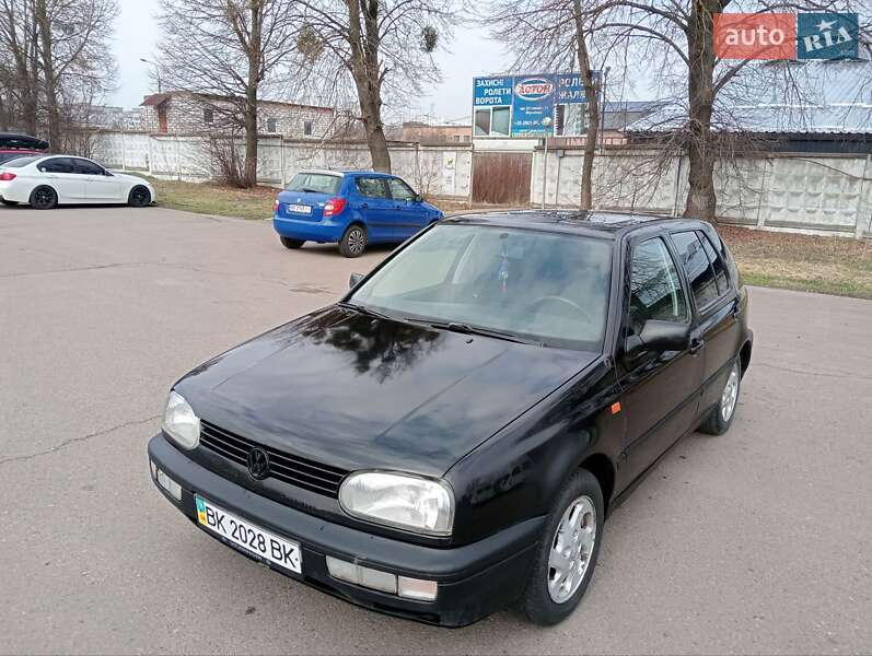 Volkswagen Golf (1994)