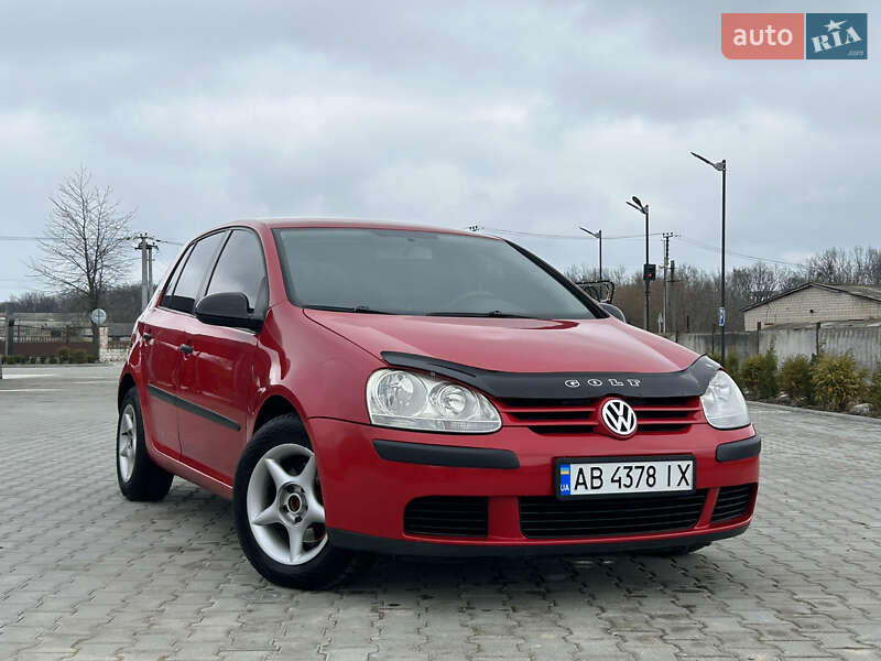 Volkswagen Golf (2005)