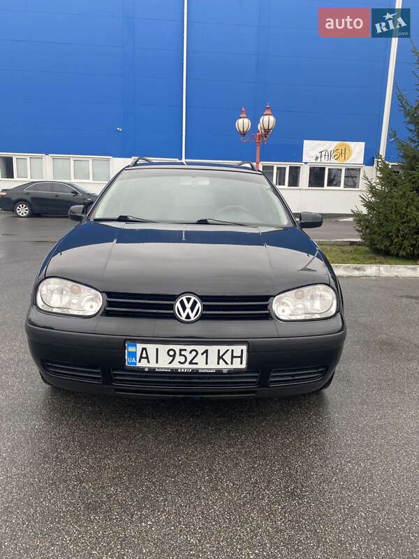 Volkswagen Golf (2001)