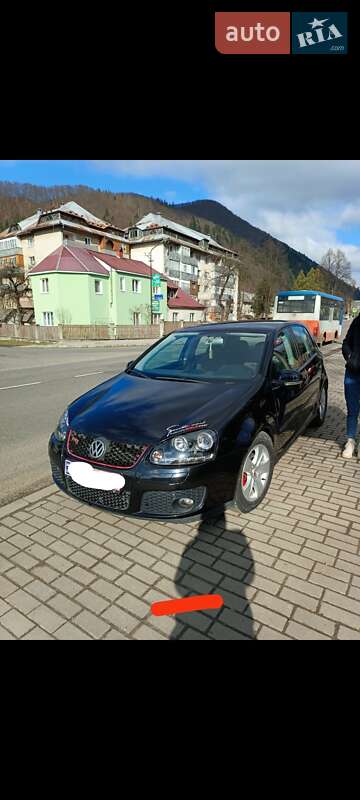 Volkswagen Golf (2003)