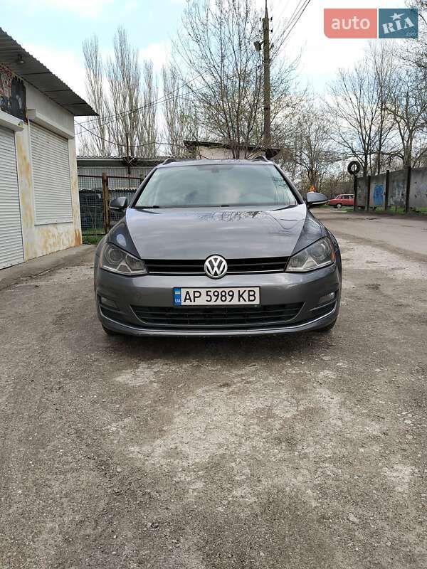 Volkswagen Golf (2015)