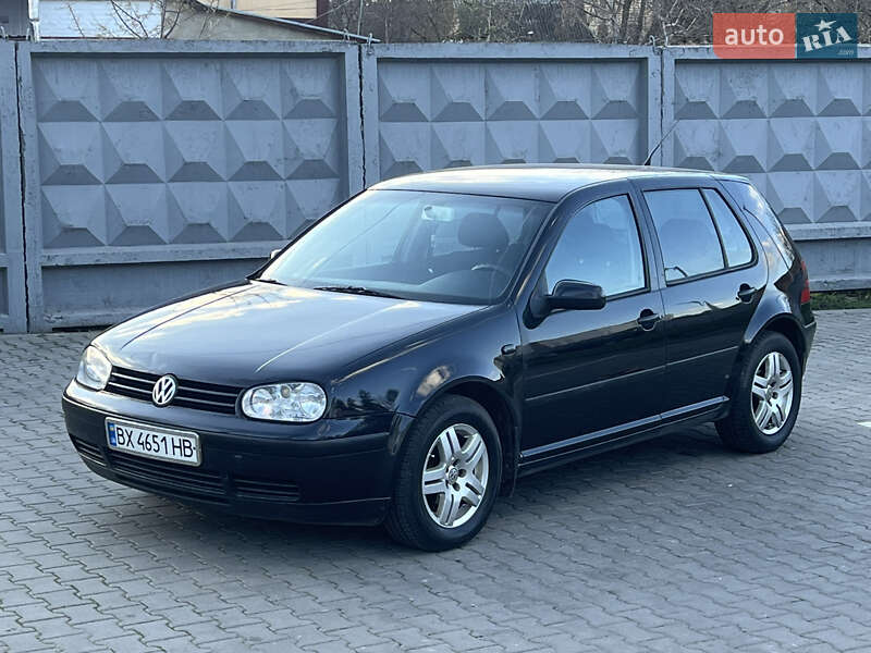 Volkswagen Golf (2000)