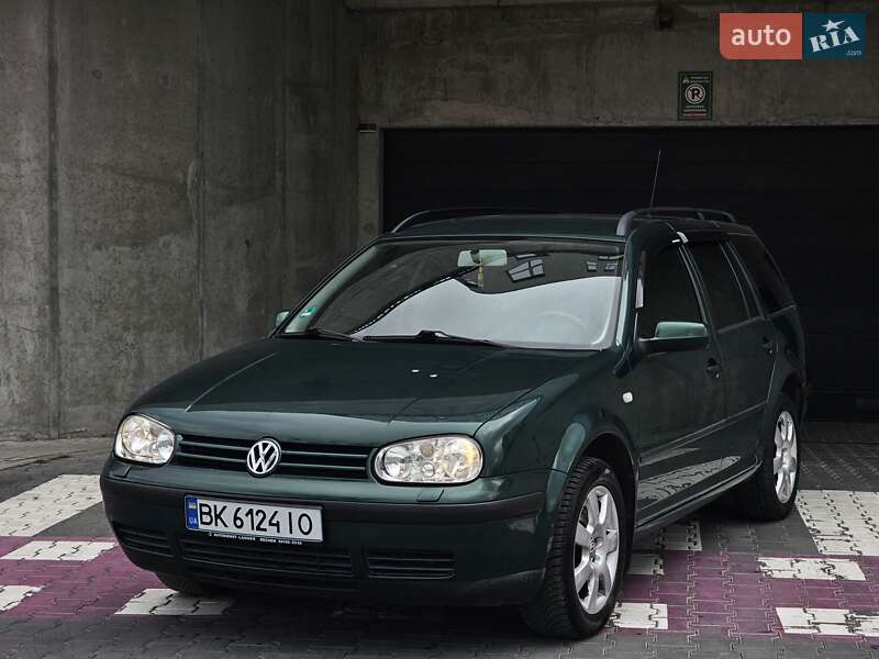 Volkswagen Golf (2001)