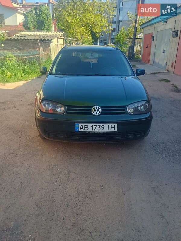 Volkswagen Golf (1999)