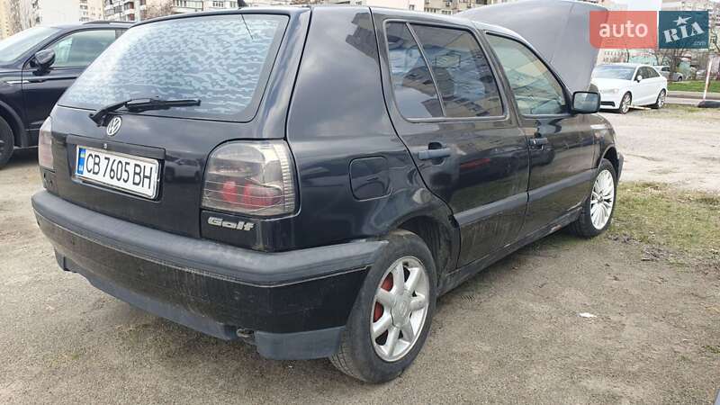 Volkswagen Golf (1995)