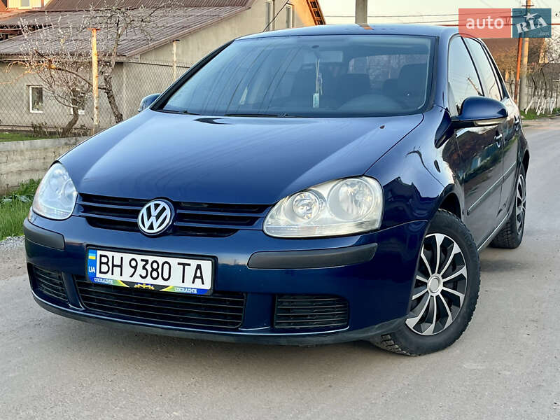 Volkswagen Golf (2005)