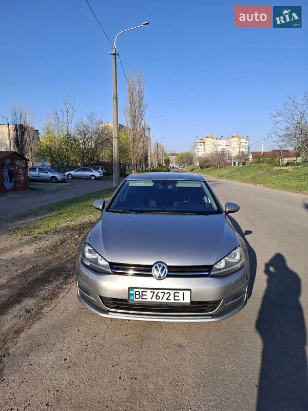 Volkswagen Golf (2016)