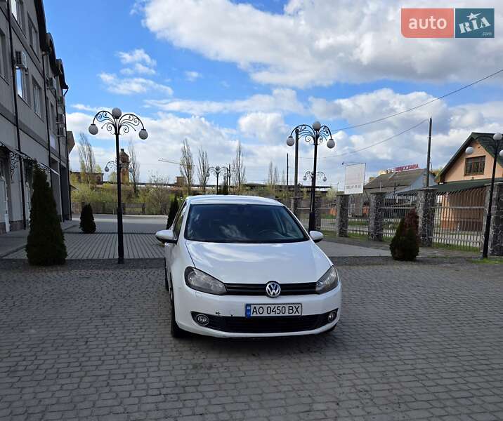 Volkswagen Golf (2011)