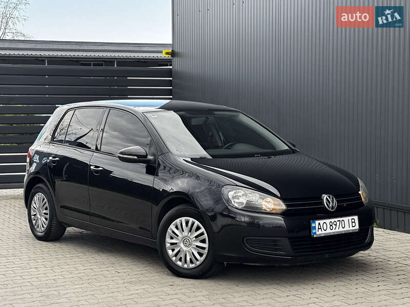 Volkswagen Golf (2010)