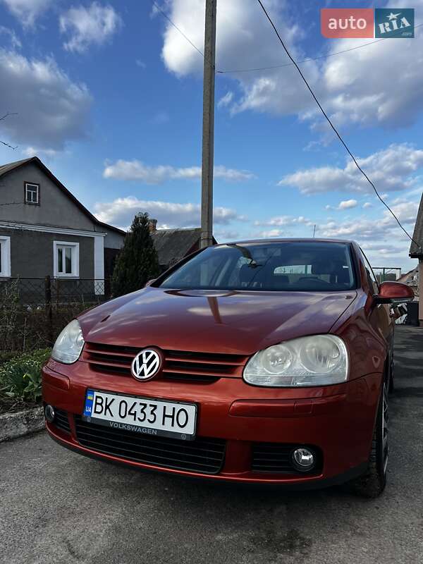 Volkswagen Golf (2006)
