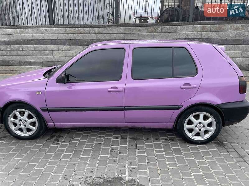 Volkswagen Golf (1996)