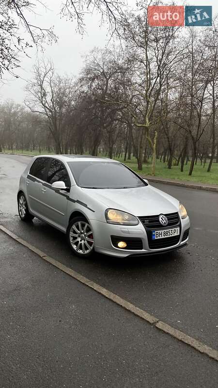 Volkswagen Golf (2008)