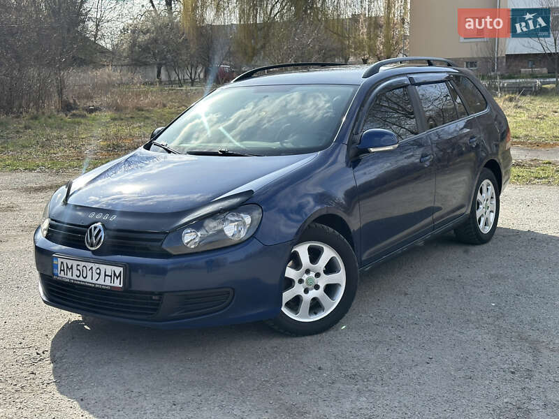 Volkswagen Golf (2010)